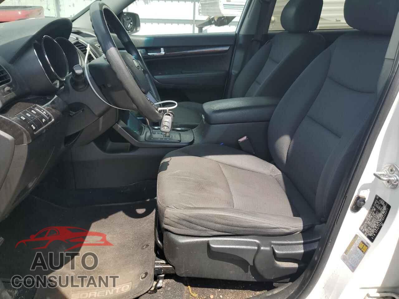 KIA SORENTO 2011 - 5XYKTDA27BG169971
