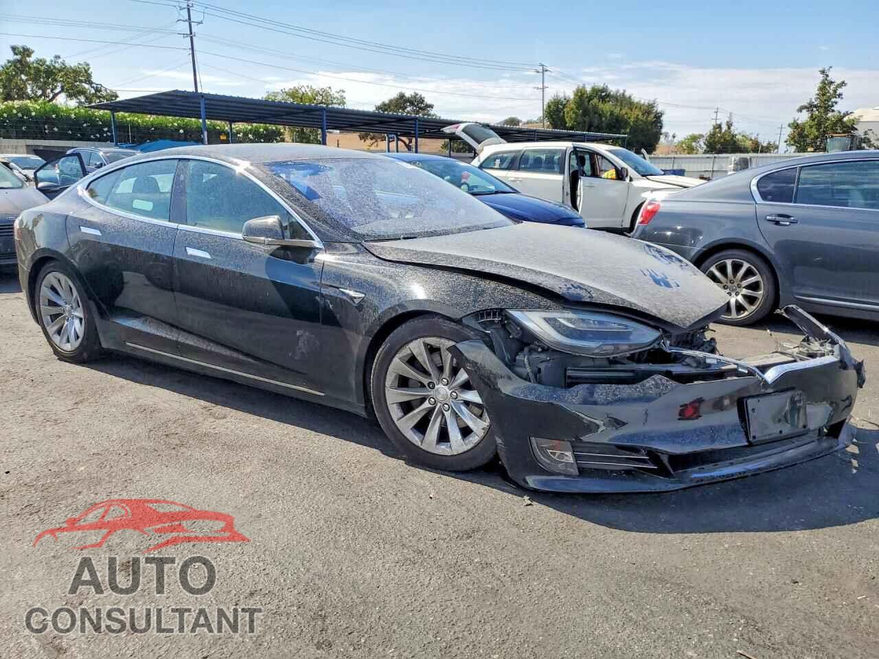 TESLA MODEL S 2018 - 5YJSA1E29JF293504