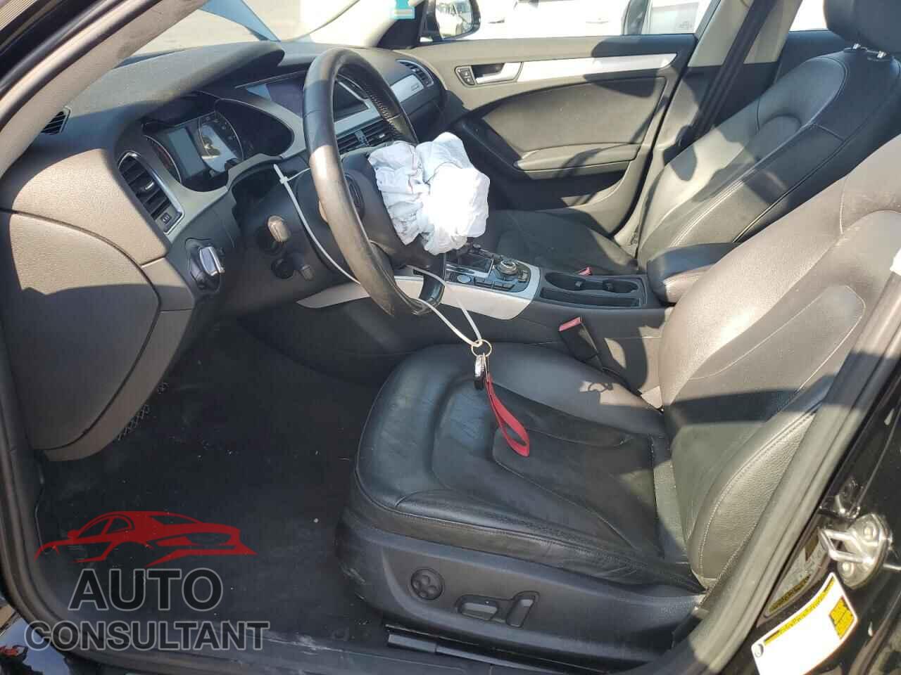 AUDI A4 2012 - WAUFFAFL3CN007853