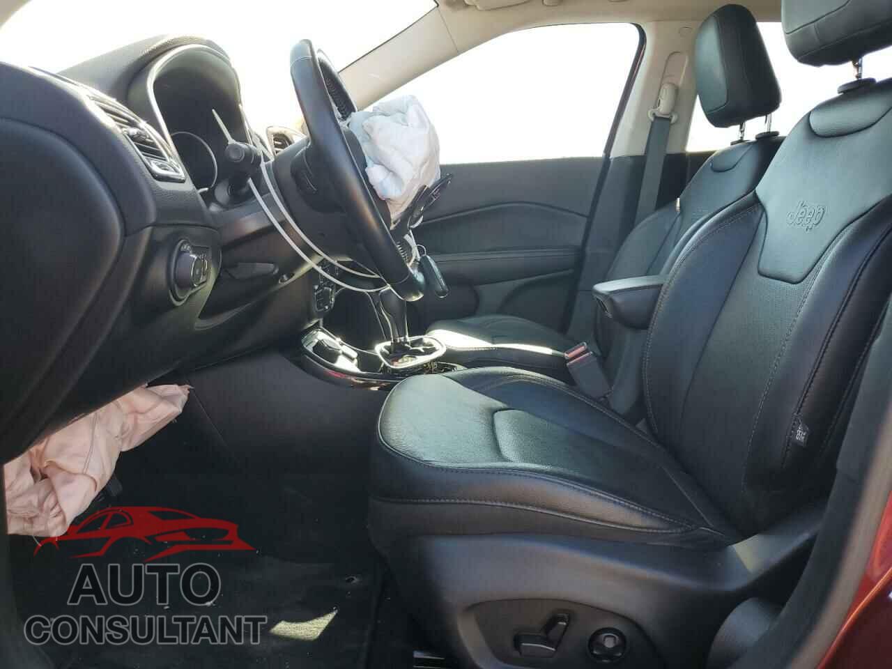 JEEP COMPASS 2021 - 3C4NJDCB7MT556872