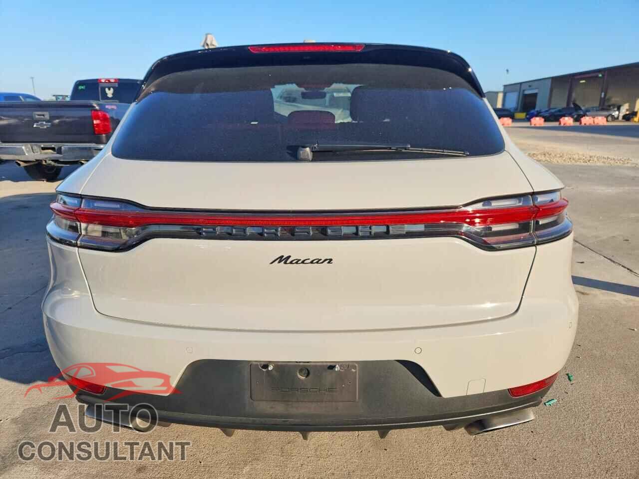 PORSCHE MACAN 2021 - WP1AA2A53MLB14858