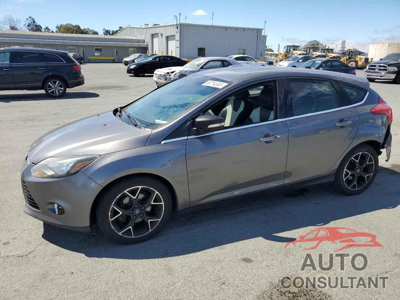 FORD FOCUS 2012 - 1FAHP3N25CL451430