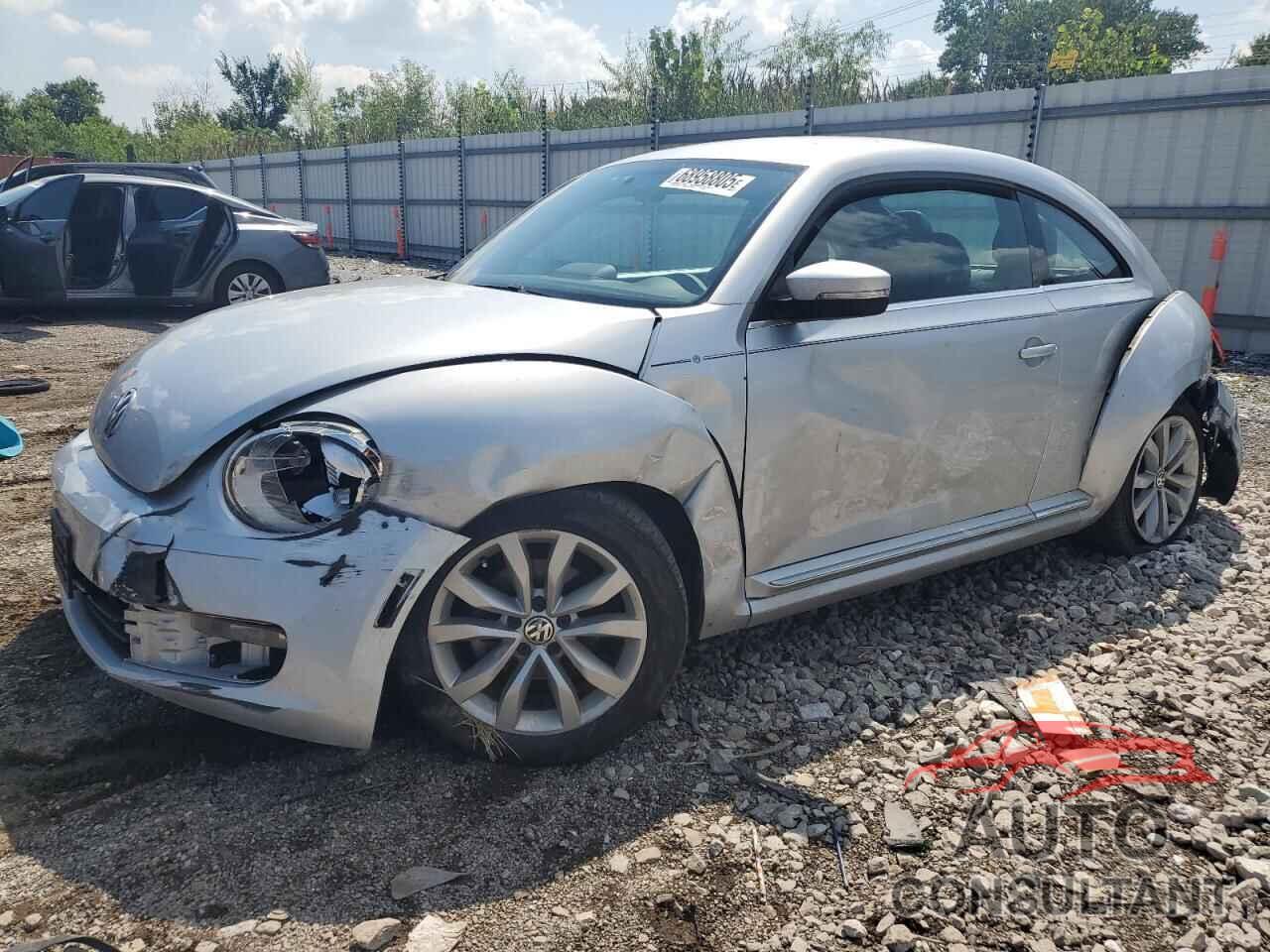 VOLKSWAGEN BEETLE 2013 - 3VWJL7AT8DM634444