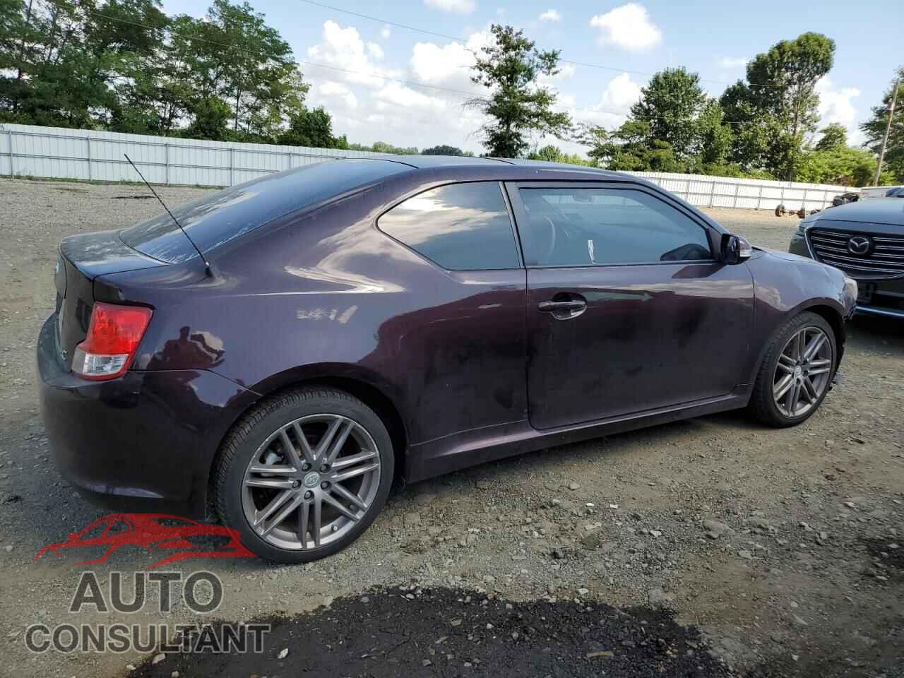 TOYOTA SCION 2012 - JTKJF5C70C3044312