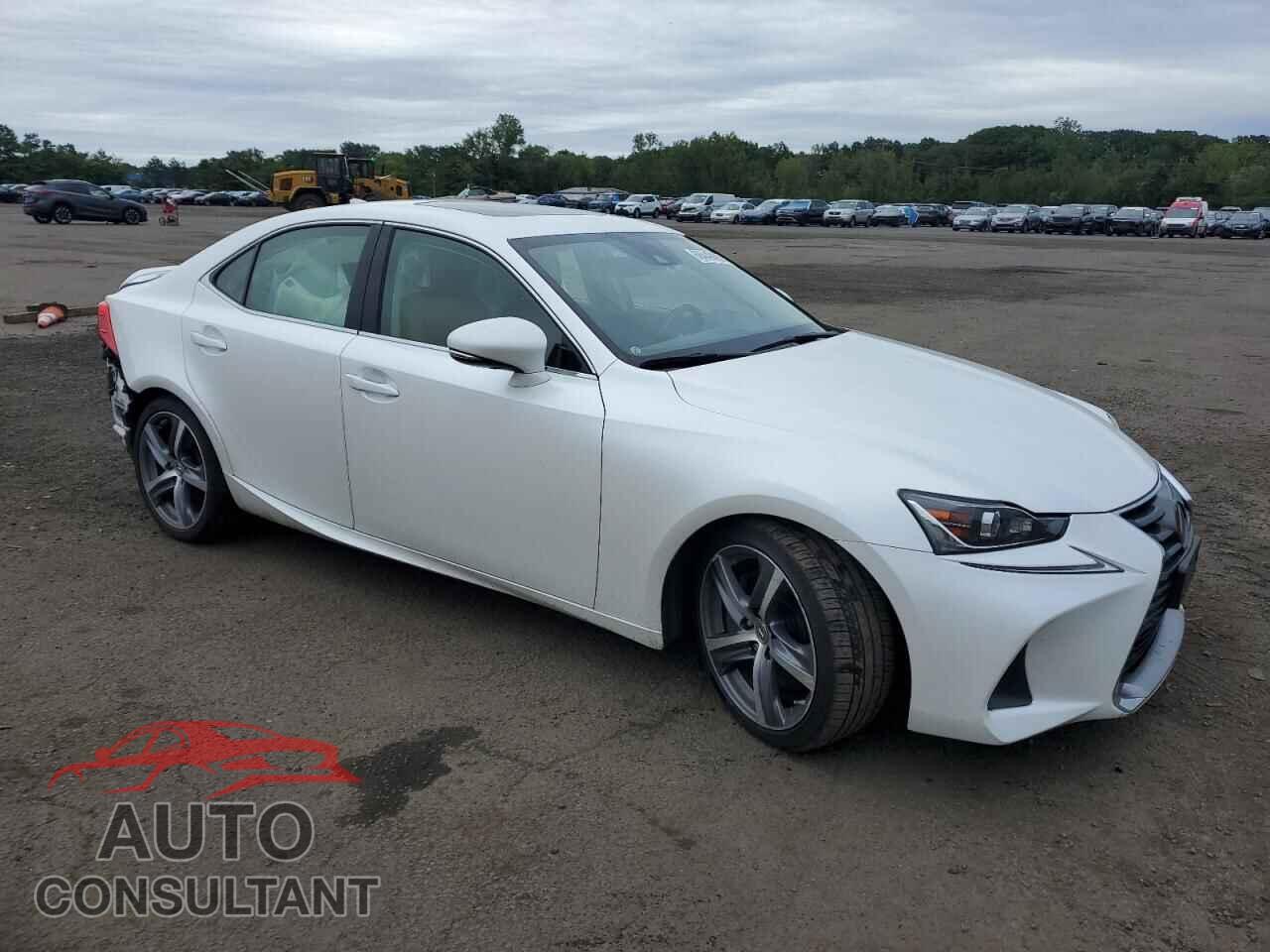 LEXUS IS 2017 - JTHCM1D25H5015108