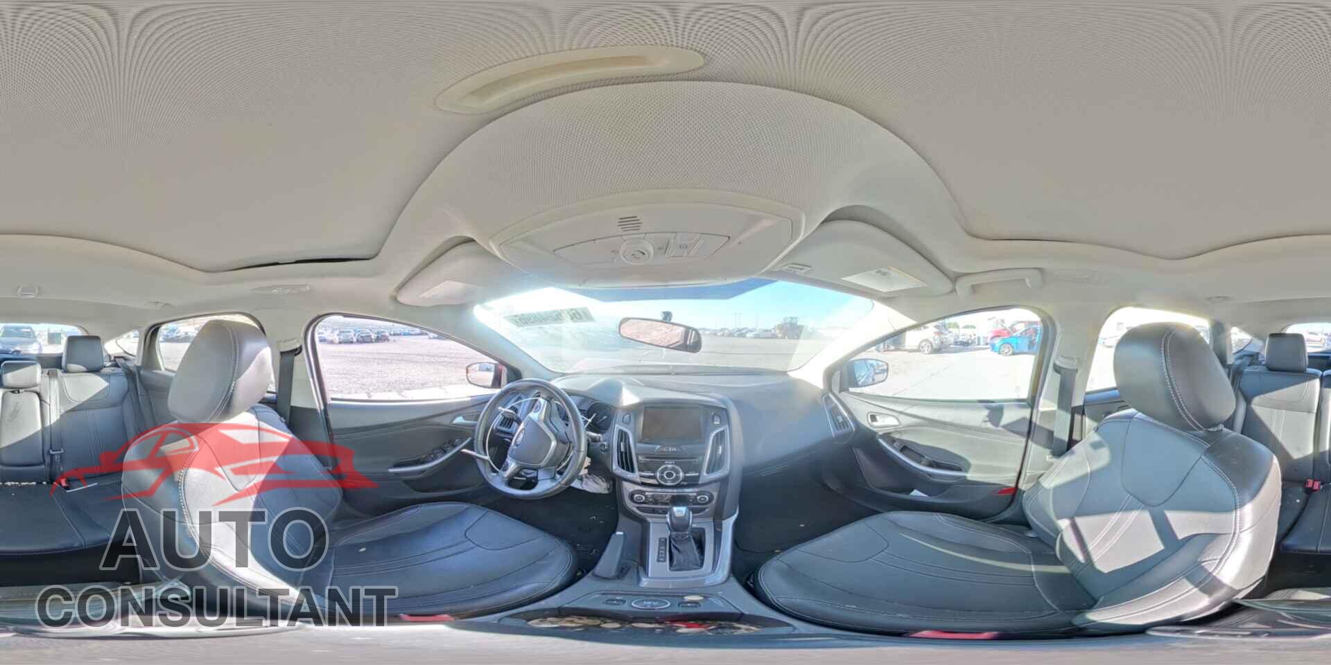 FORD FOCUS 2014 - 1FADP3N2XEL264203
