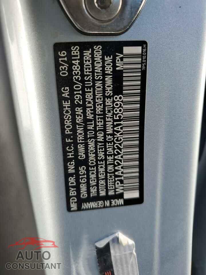 PORSCHE CAYENNE 2016 - WP1AA2A22GKA15898