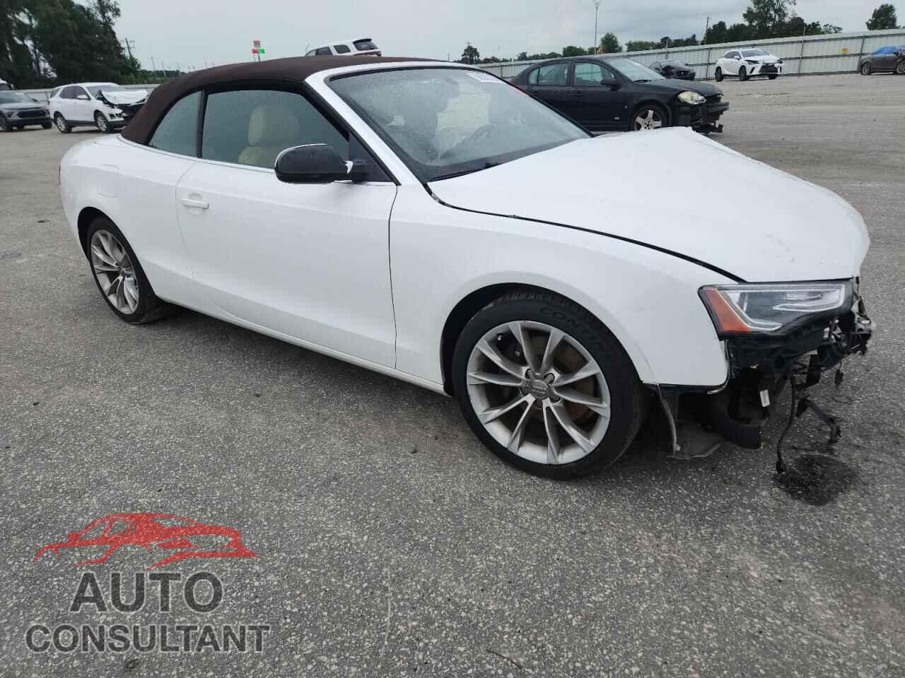 AUDI A5 2013 - WAUJFAFH3DN016320
