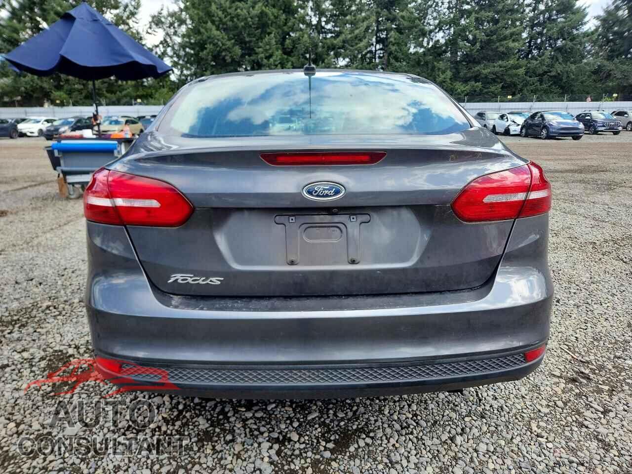 FORD FOCUS 2017 - 1FADP3E27HL319257