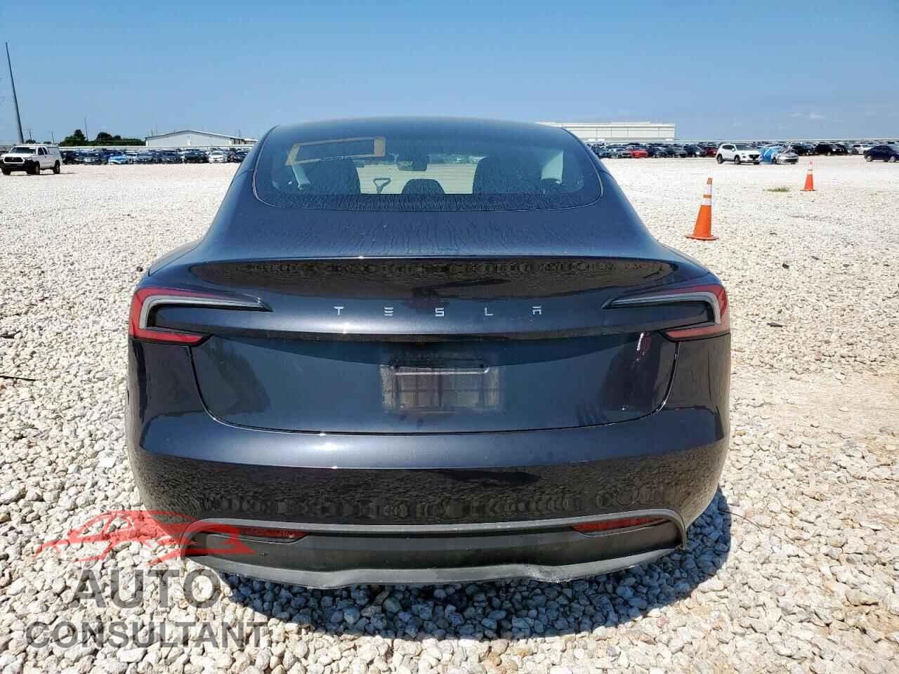 TESLA MODEL 3 2025 - 5YJ3E1EA2SF901218