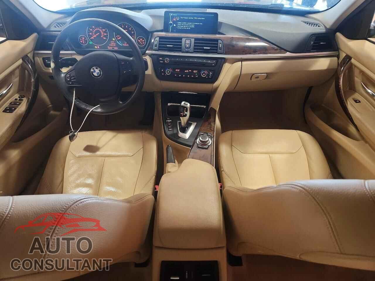 BMW 3 SERIES 2013 - WBA3B5C51DP539085