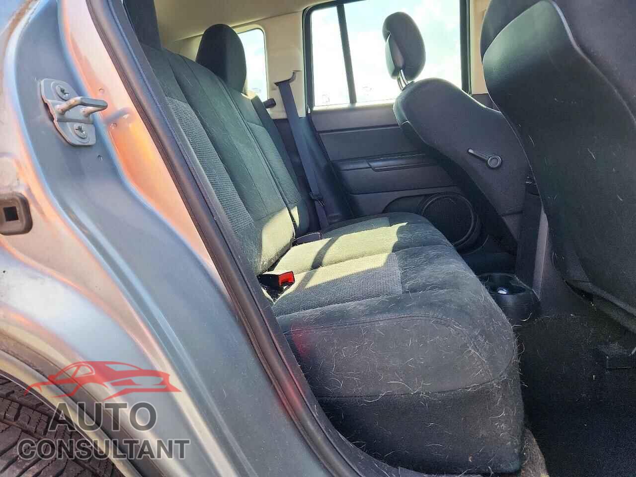 JEEP COMPASS 2015 - 1C4NJCBA2FD149036