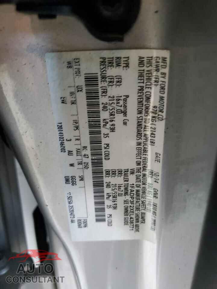 FORD FOCUS 2014 - 1FADP3F2XEL438771