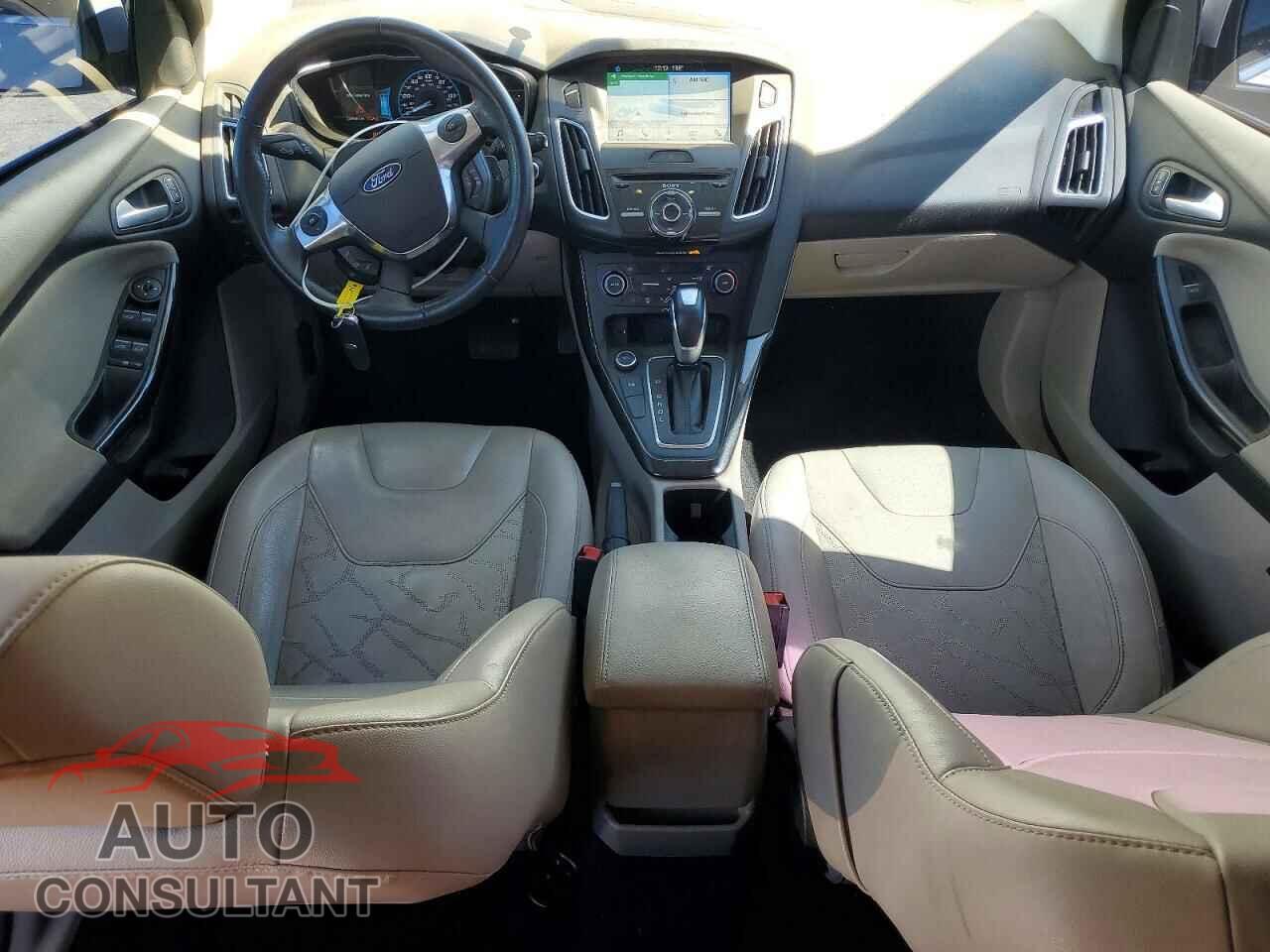 FORD FOCUS 2017 - 1FADP3R4XHL325341