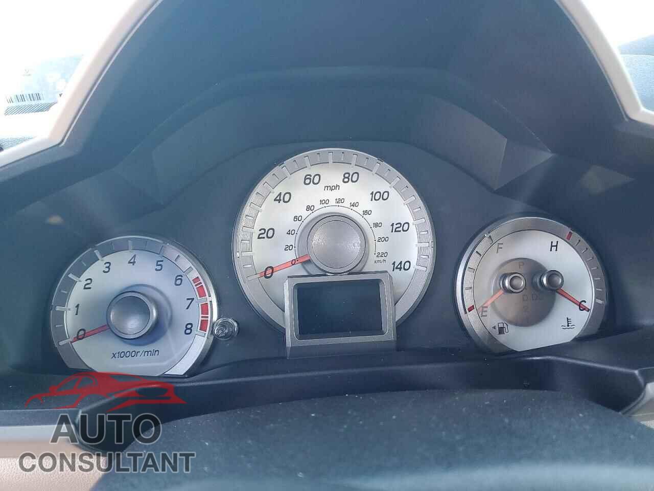 HONDA PILOT 2013 - 5FNYF3H98DB006383
