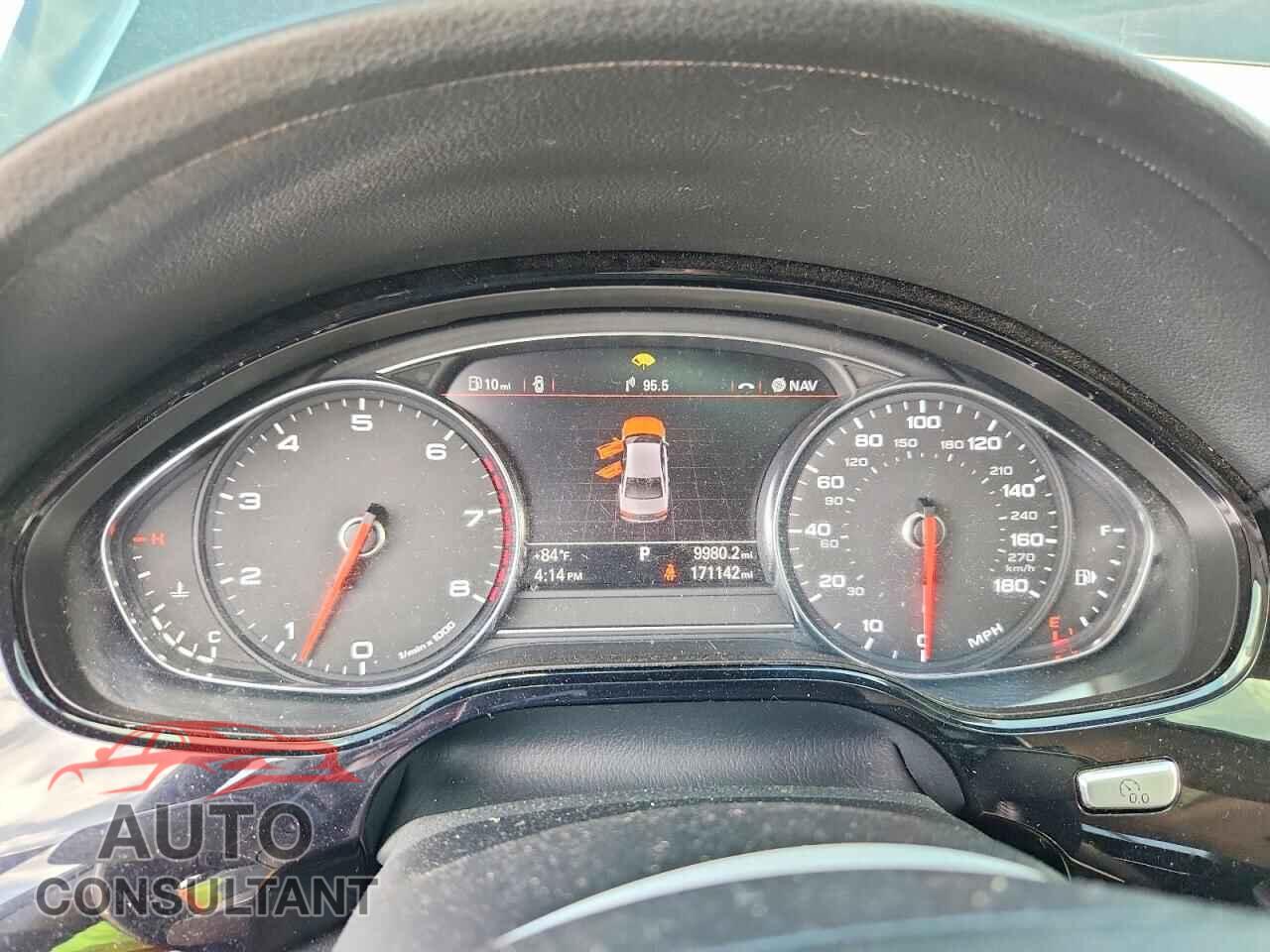 AUDI A8 2015 - WAU3GAFD1FN013132
