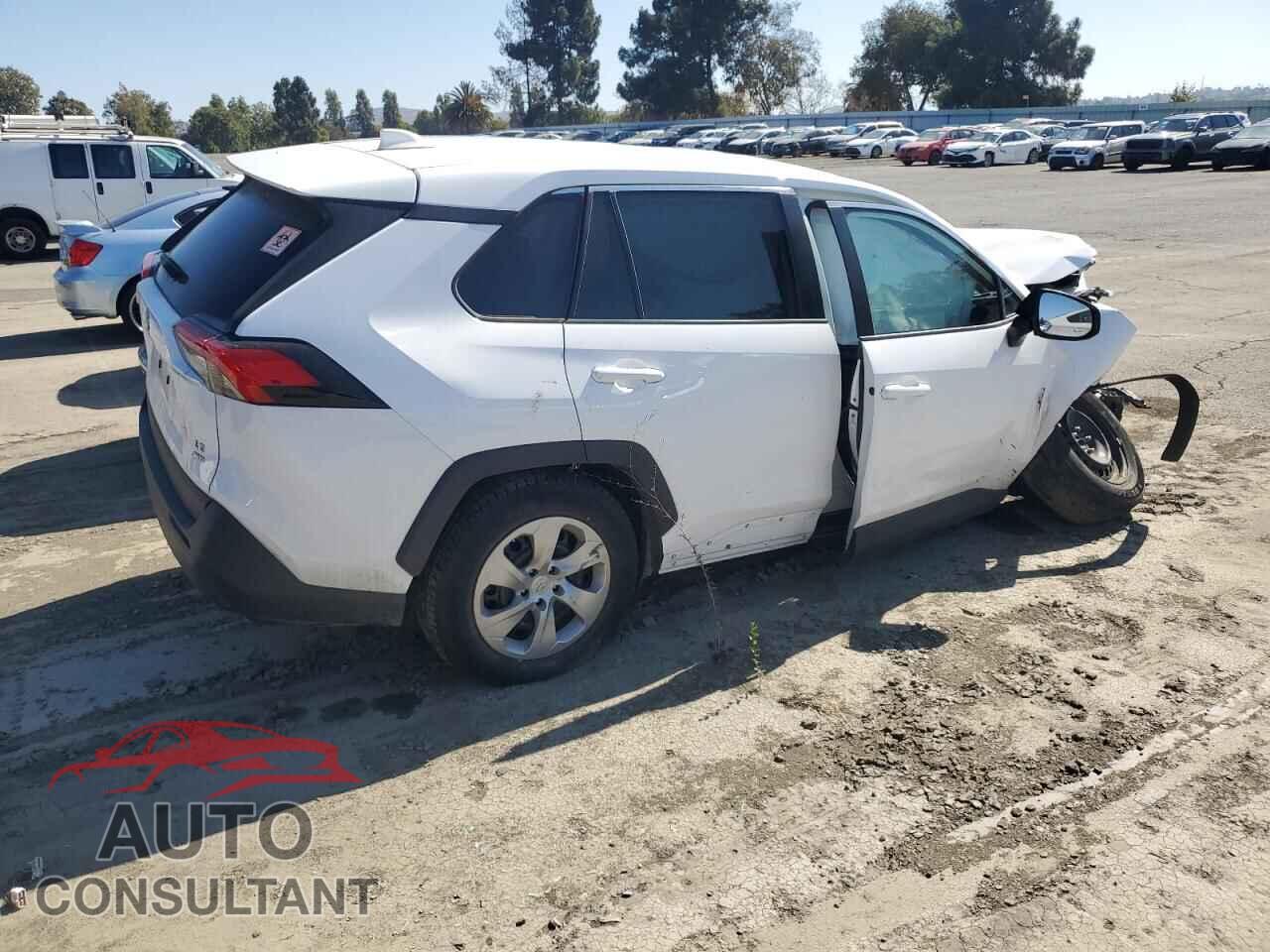 TOYOTA RAV4 2023 - 2T3F1RFV3PC332312
