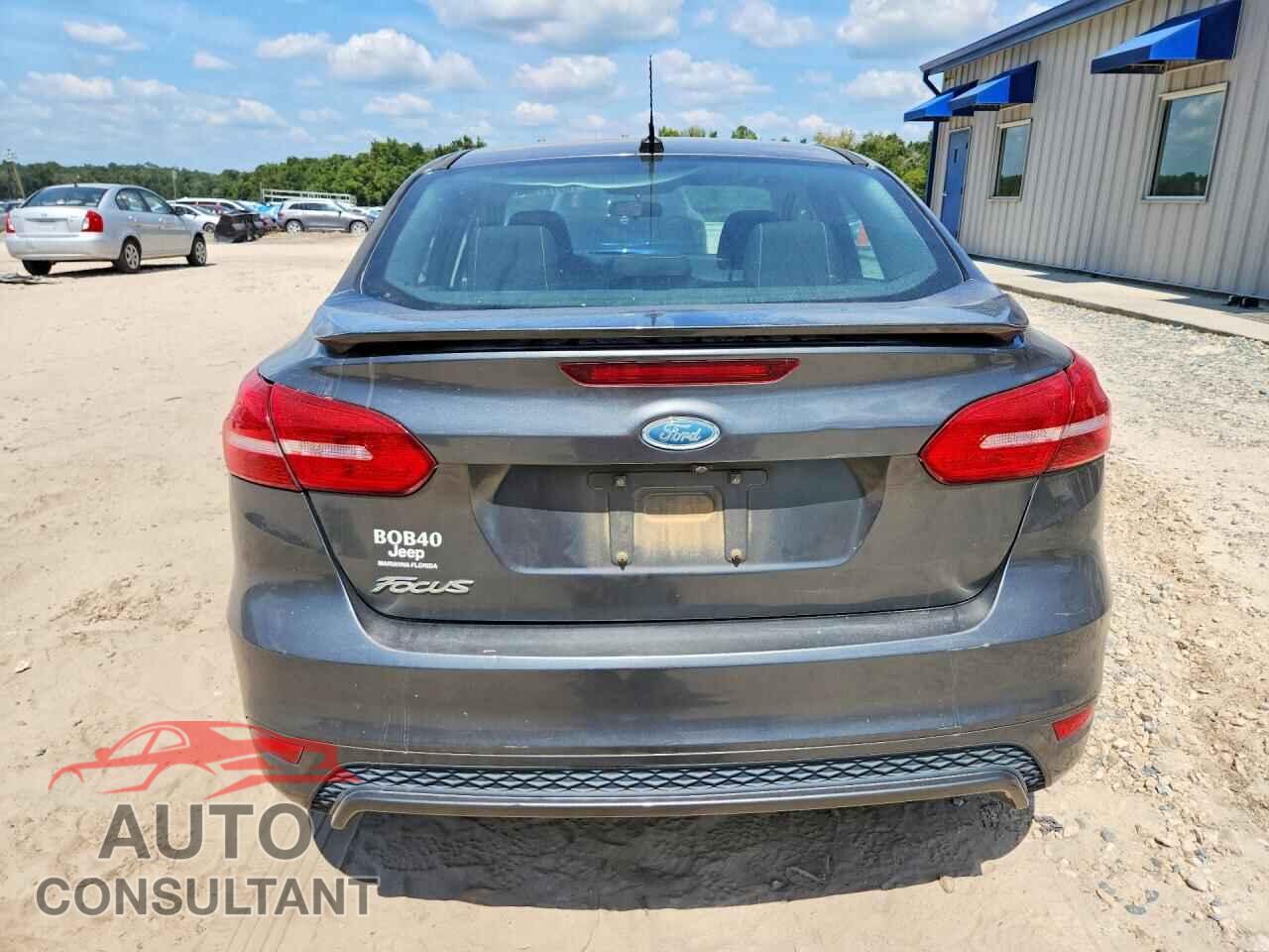 FORD FOCUS 2015 - 1FADP3F22FL345695