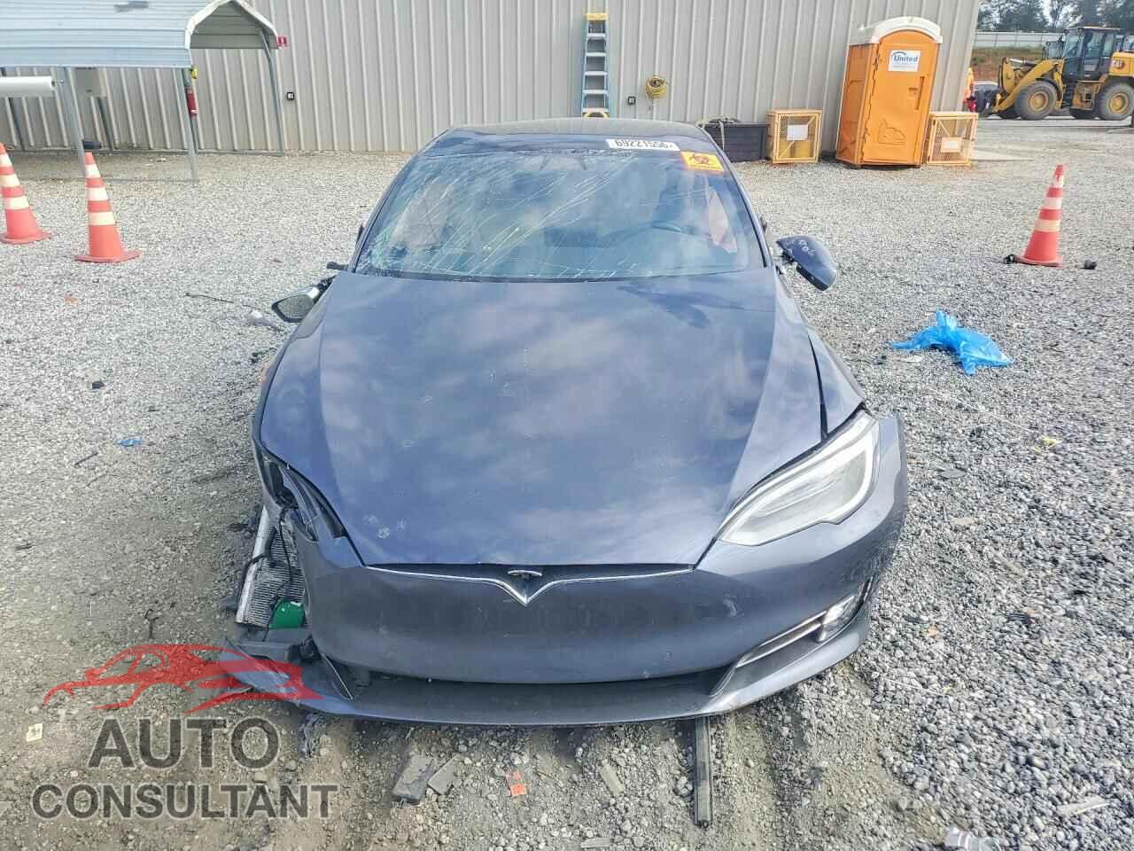 TESLA MODEL S 2021 - 5YJSA1E21MF424607