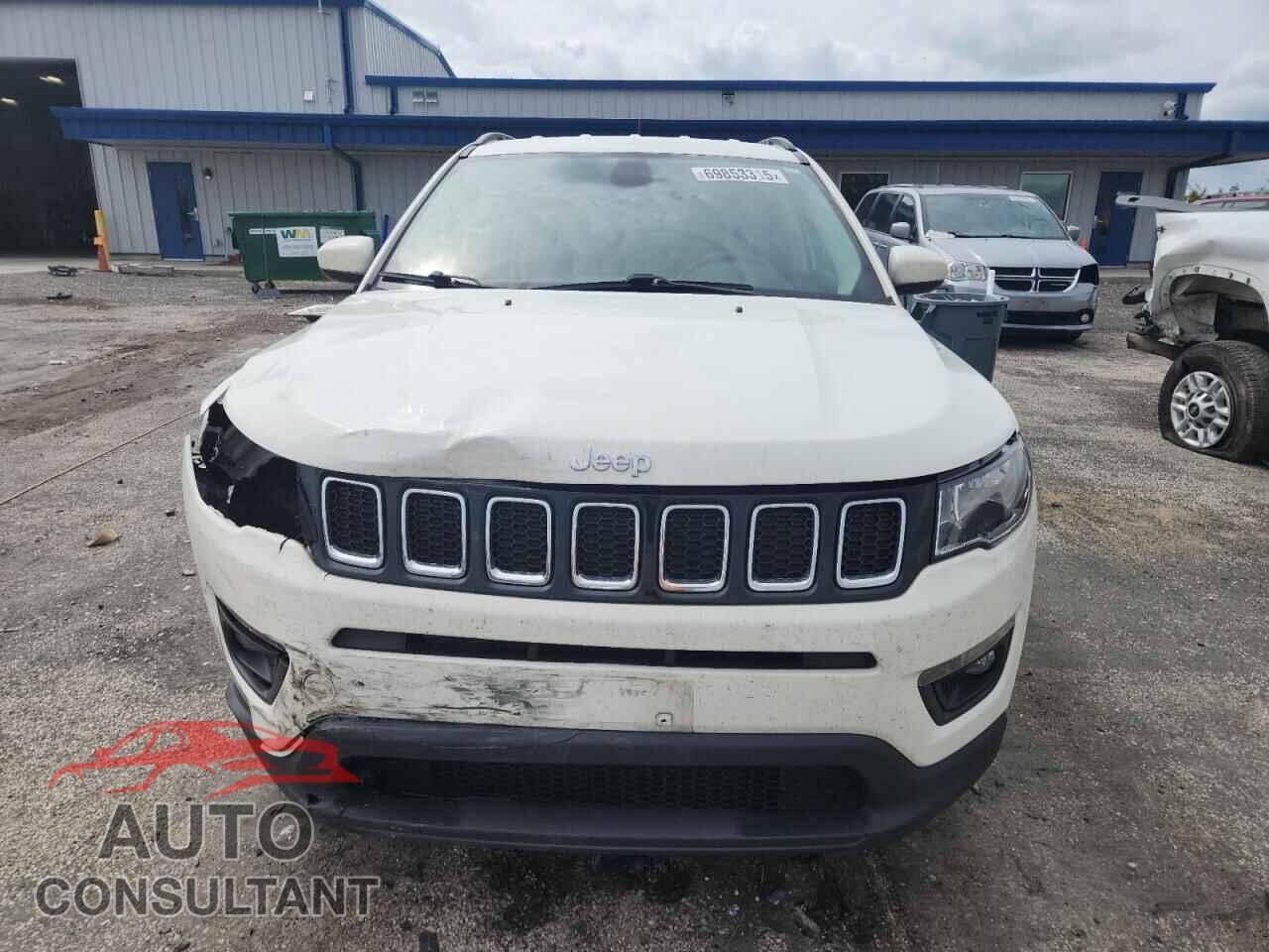 JEEP COMPASS 2018 - 3C4NJDBB8JT207149