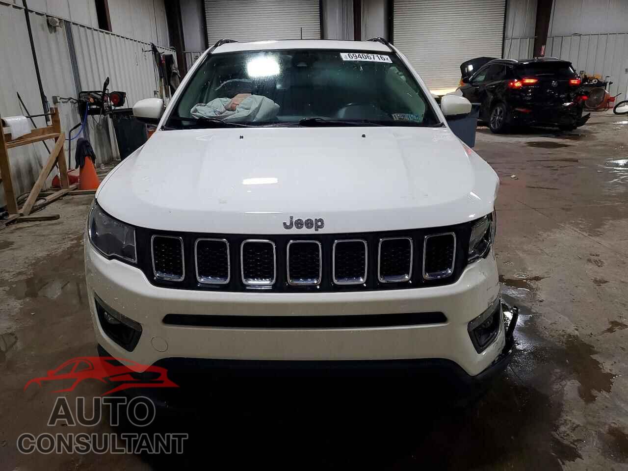 JEEP COMPASS 2020 - 3C4NJDBB6LT223045