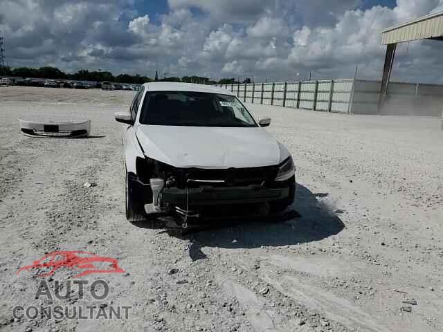 VOLKSWAGEN JETTA 2014 - 3VWD07AJ1EM371011