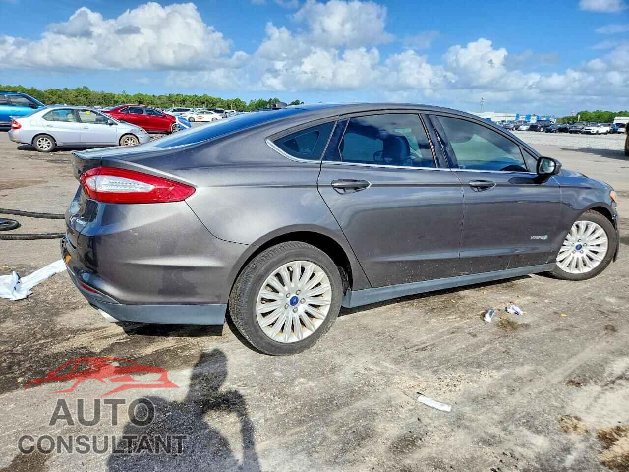 FORD FUSION 2016 - 3FA6P0UU0GR338064