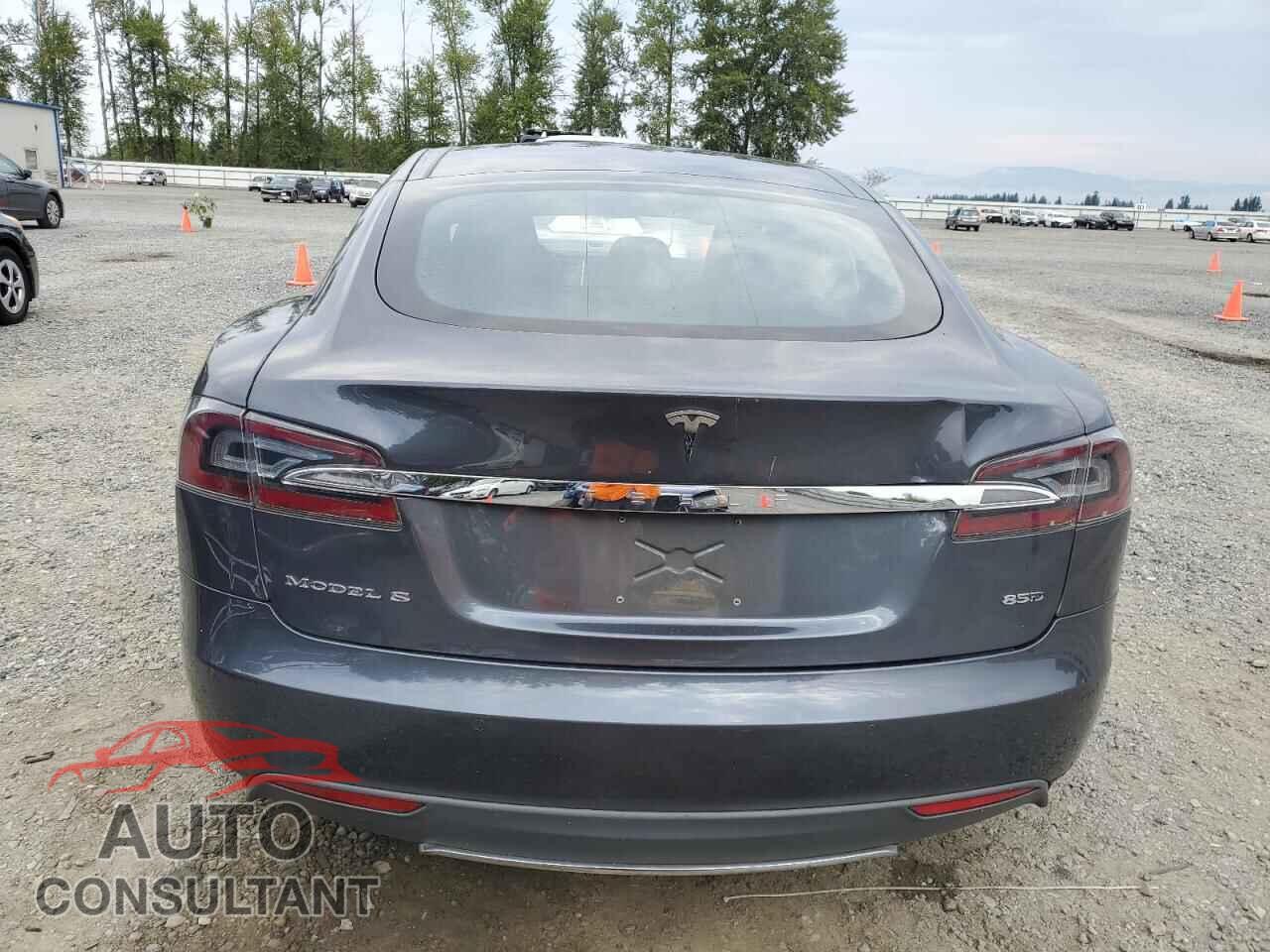 TESLA MODEL S 2015 - 5YJSA1H26FF084322