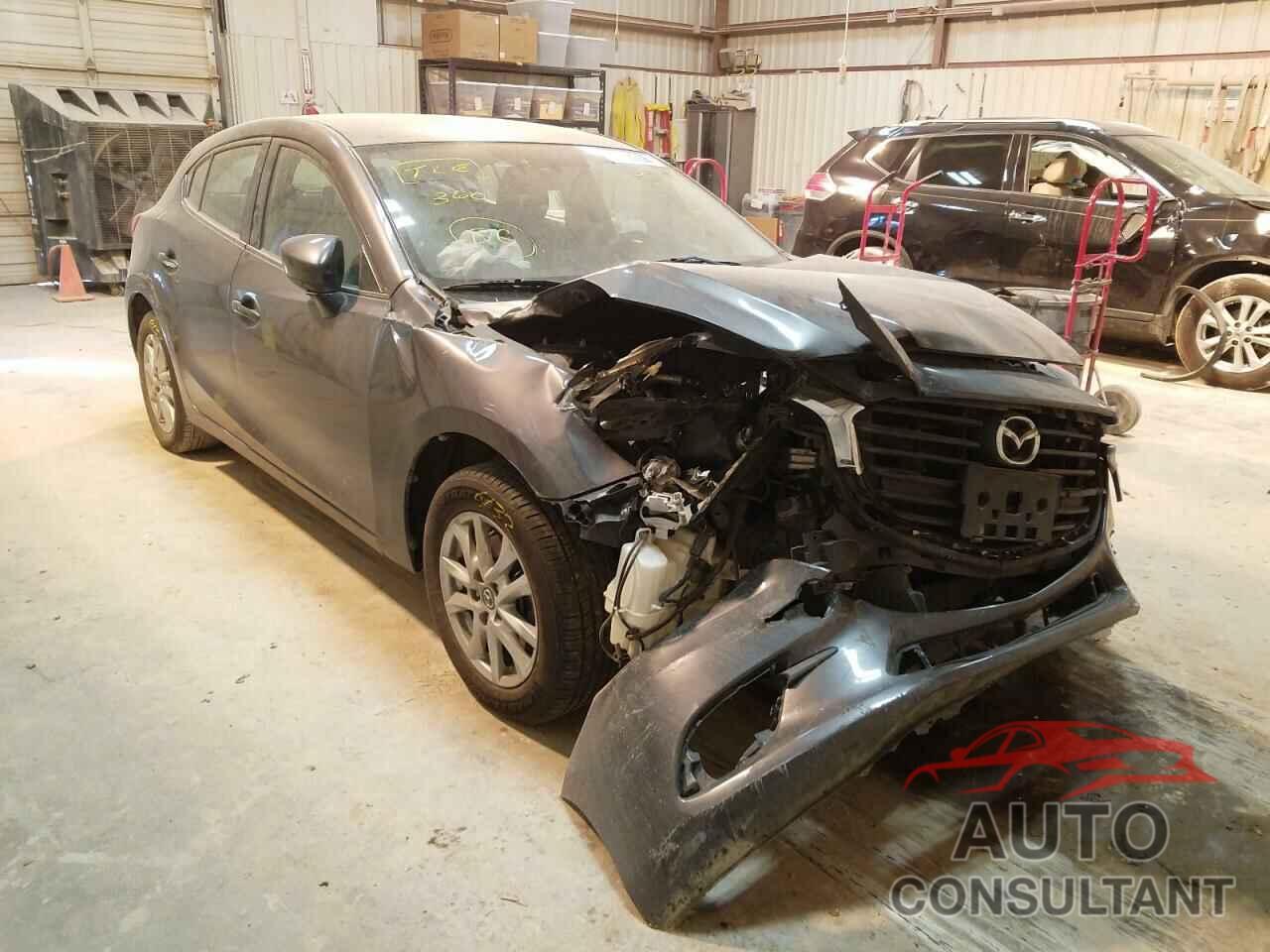 MAZDA 3 2017 - 3MZBN1K77HM104520