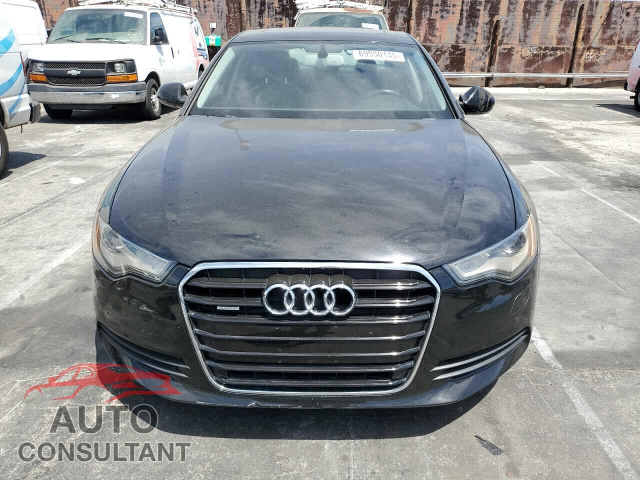 AUDI A6 2012 - WAUBGAFC3CN022512