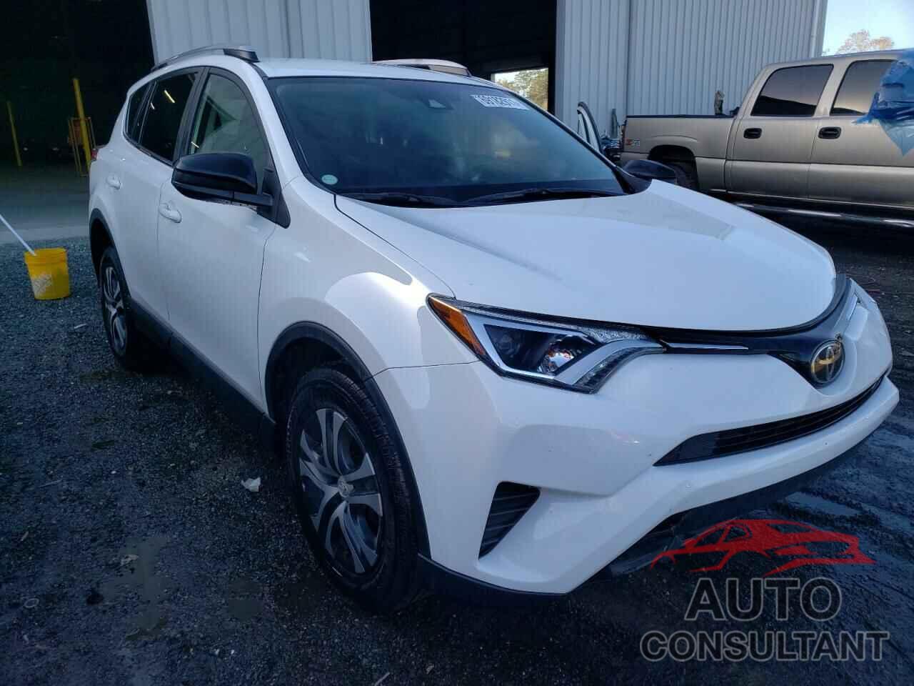 TOYOTA RAV4 2017 - JTMZFREV1HJ718919