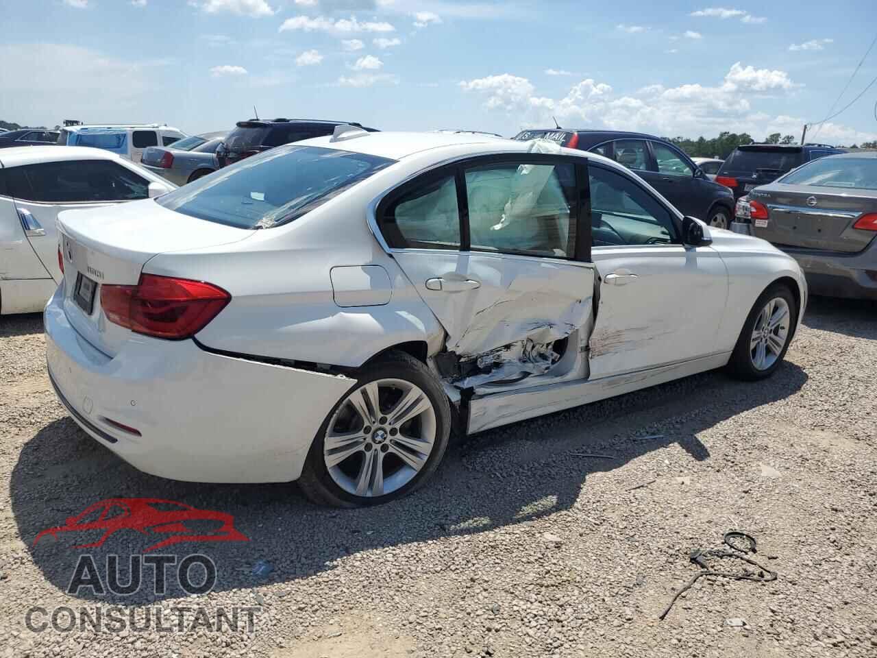 BMW 3 SERIES 2017 - WBA8D9C33HA011188