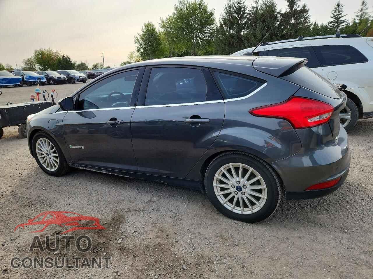FORD FOCUS 2017 - 1FADP3R4XHL334699