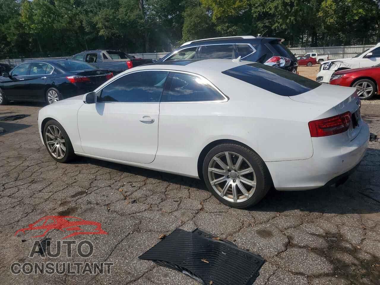 AUDI A5 2012 - WAUVFAFR4CA044661