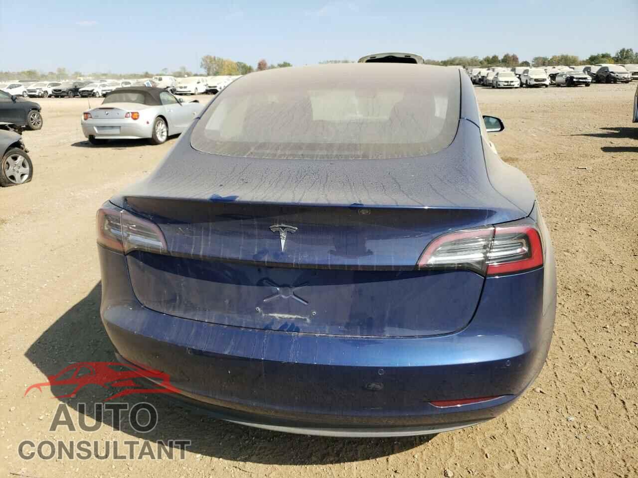 TESLA MODEL 3 2018 - 5YJ3E1EA7JF007360