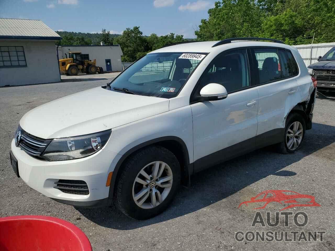 VOLKSWAGEN TIGUAN 2015 - WVGBV7AX4FW579817
