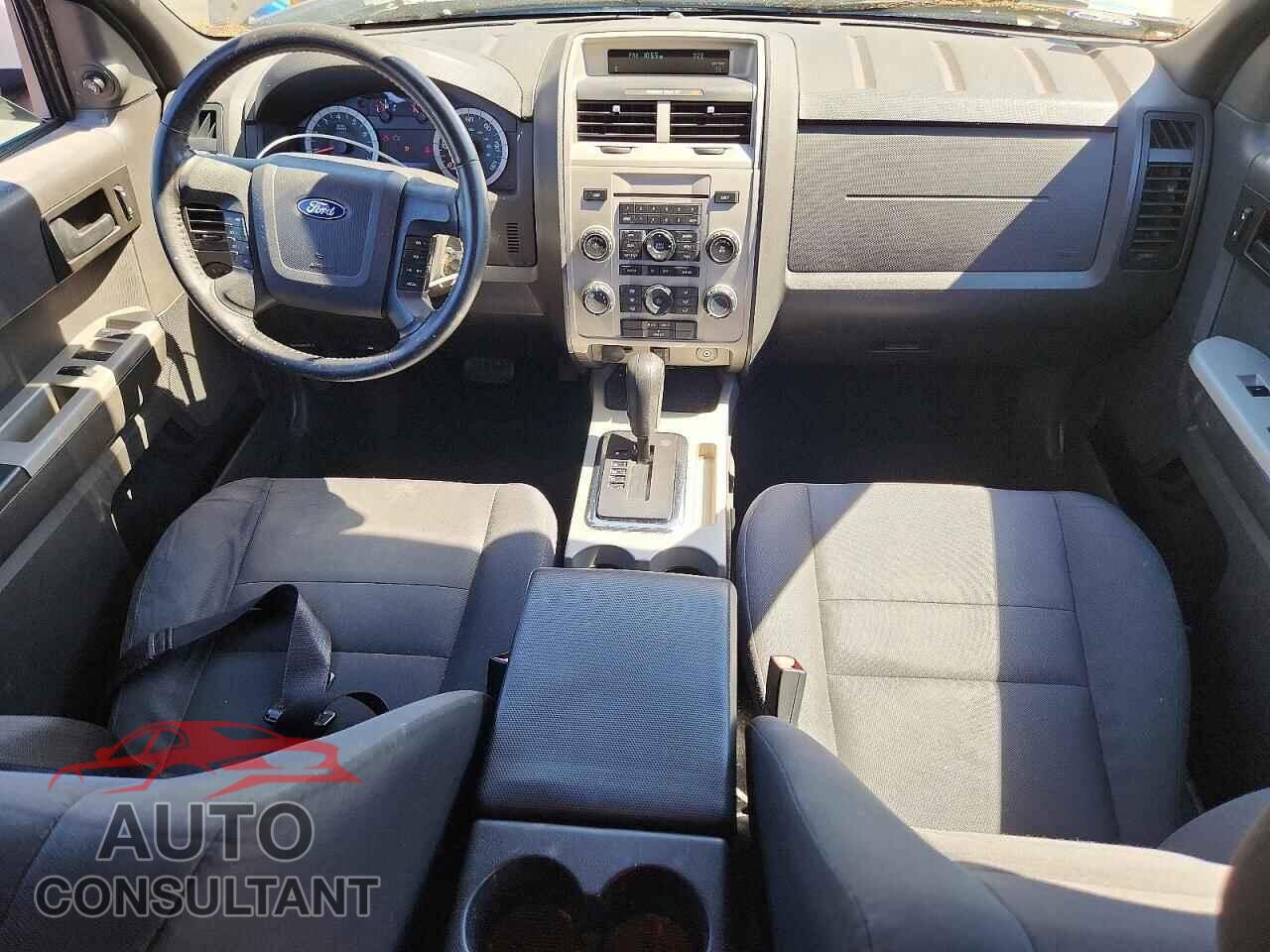 FORD ESCAPE 2011 - 1FMCU0DG8BKB66178