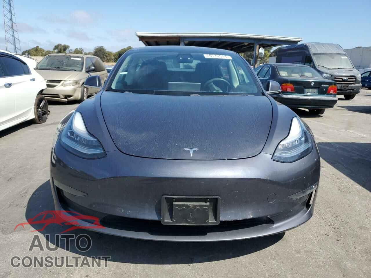 TESLA MODEL 3 2020 - 5YJ3E1EA6LF803617