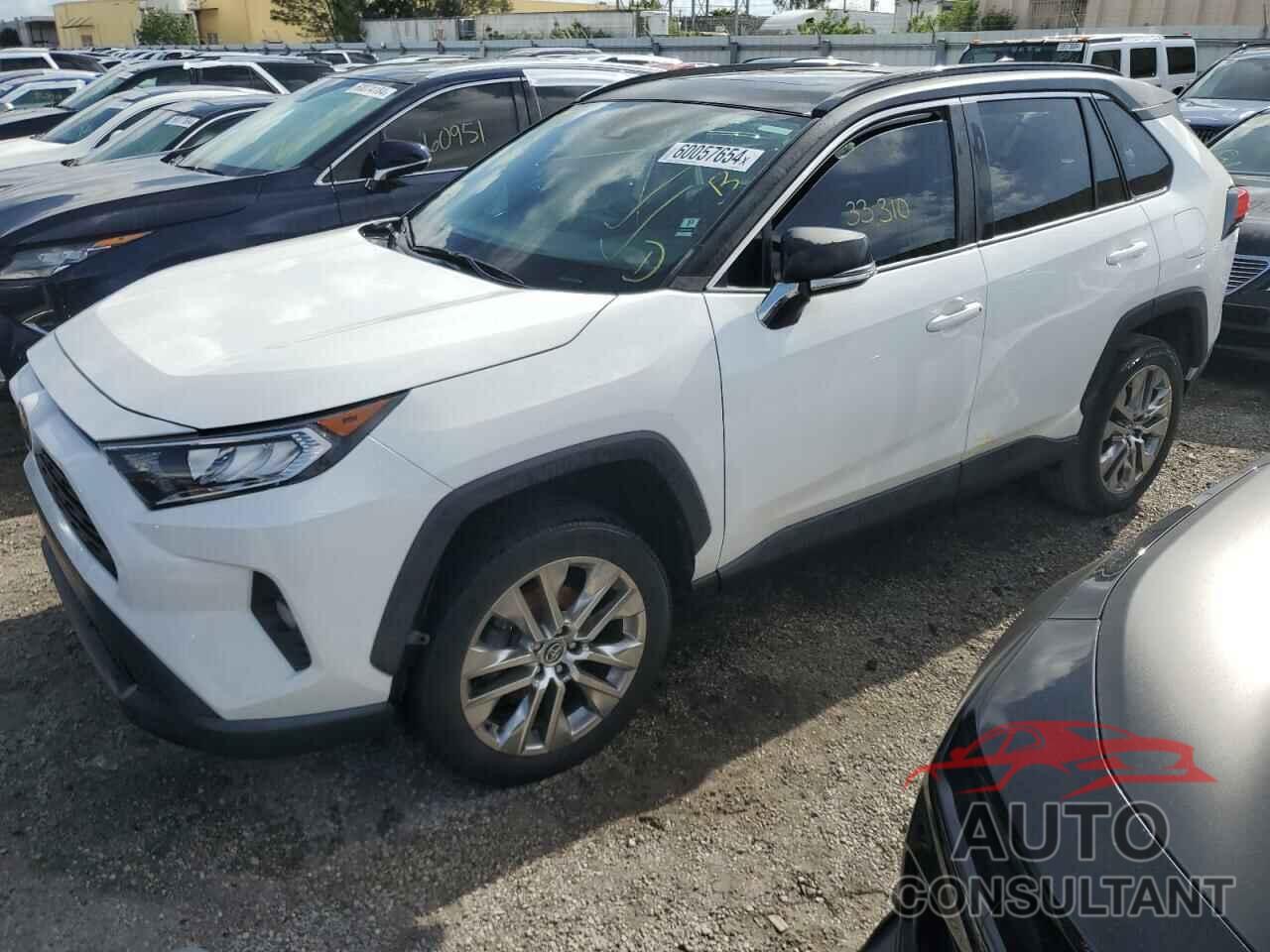 TOYOTA RAV4 2020 - 2T3C1RFV7LC073692