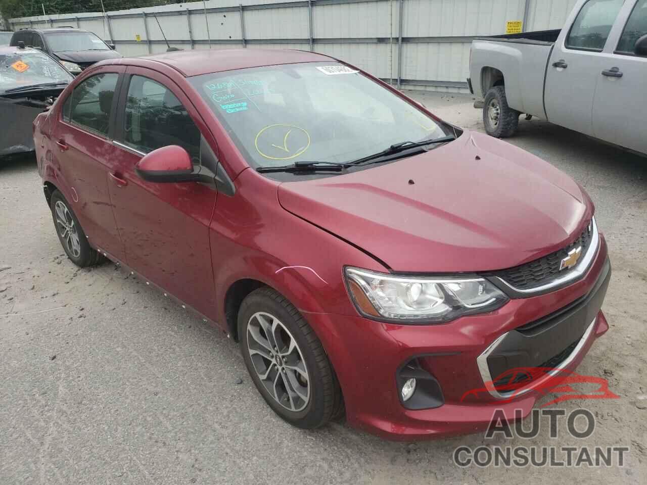 CHEVROLET SONIC 2017 - 1G1JC5SB7H4152605