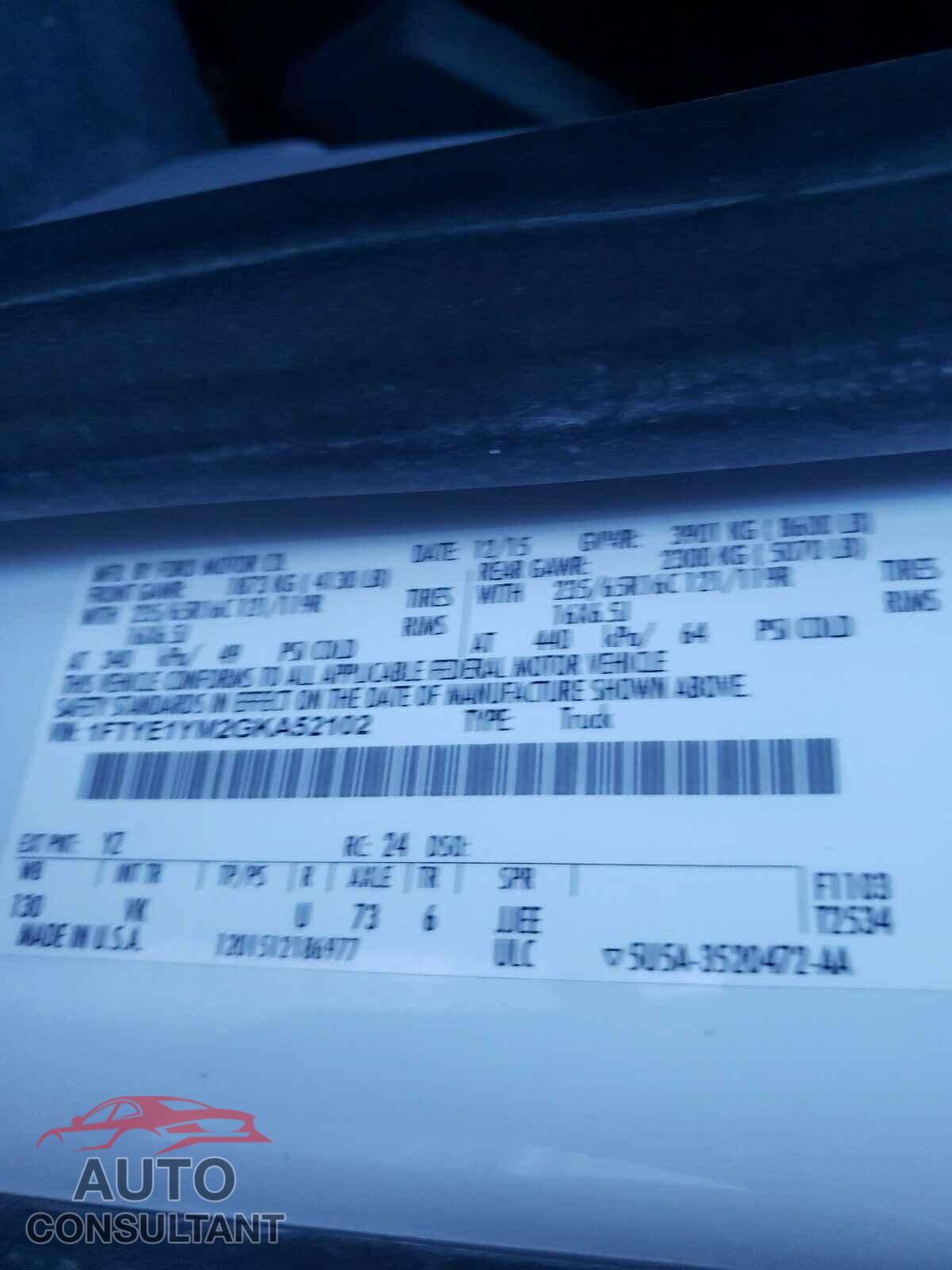 FORD TRANSIT CO 2016 - 1FTYE1YM2GKA52102