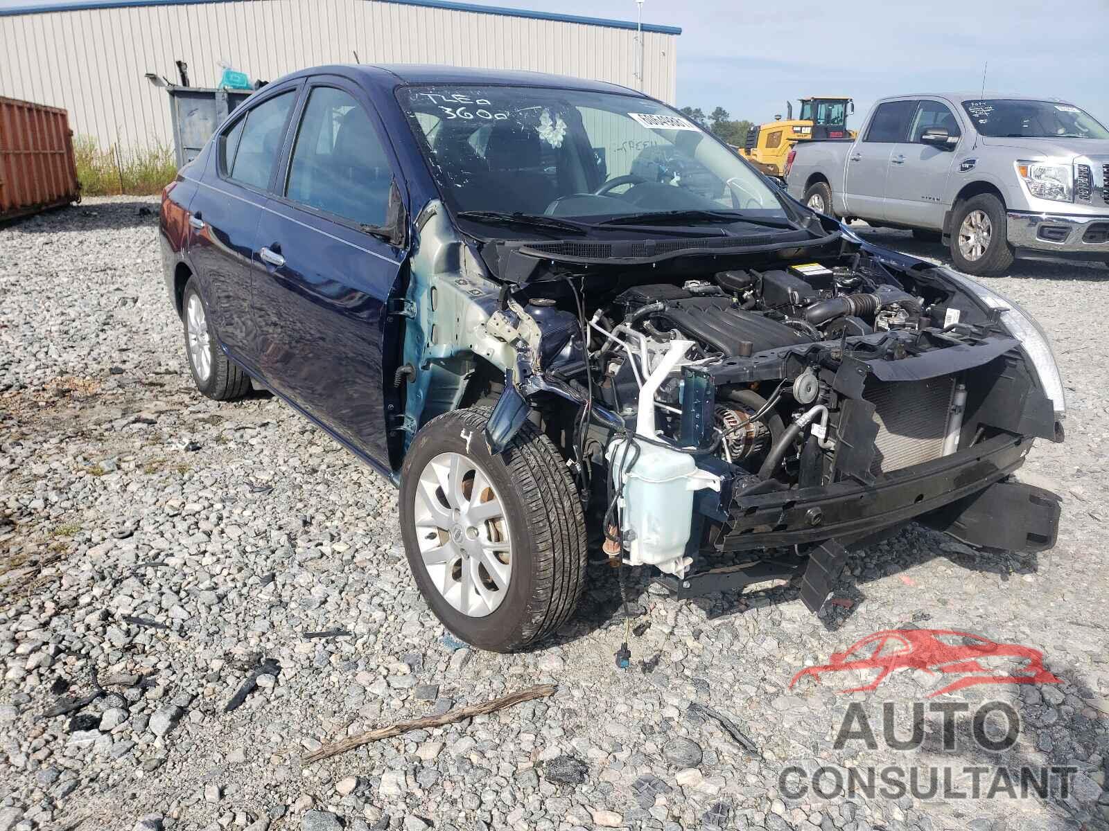 NISSAN VERSA 2018 - 3N1CN7AP8JL833880