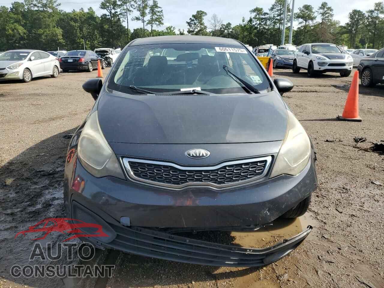 KIA RIO 2014 - KNADN4A32E6372279
