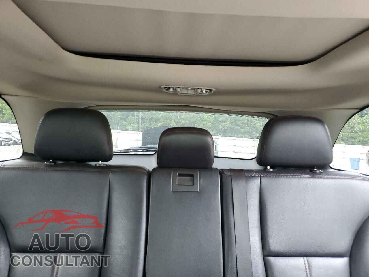 FORD EDGE 2011 - 2FMDK4JC5BBA44584