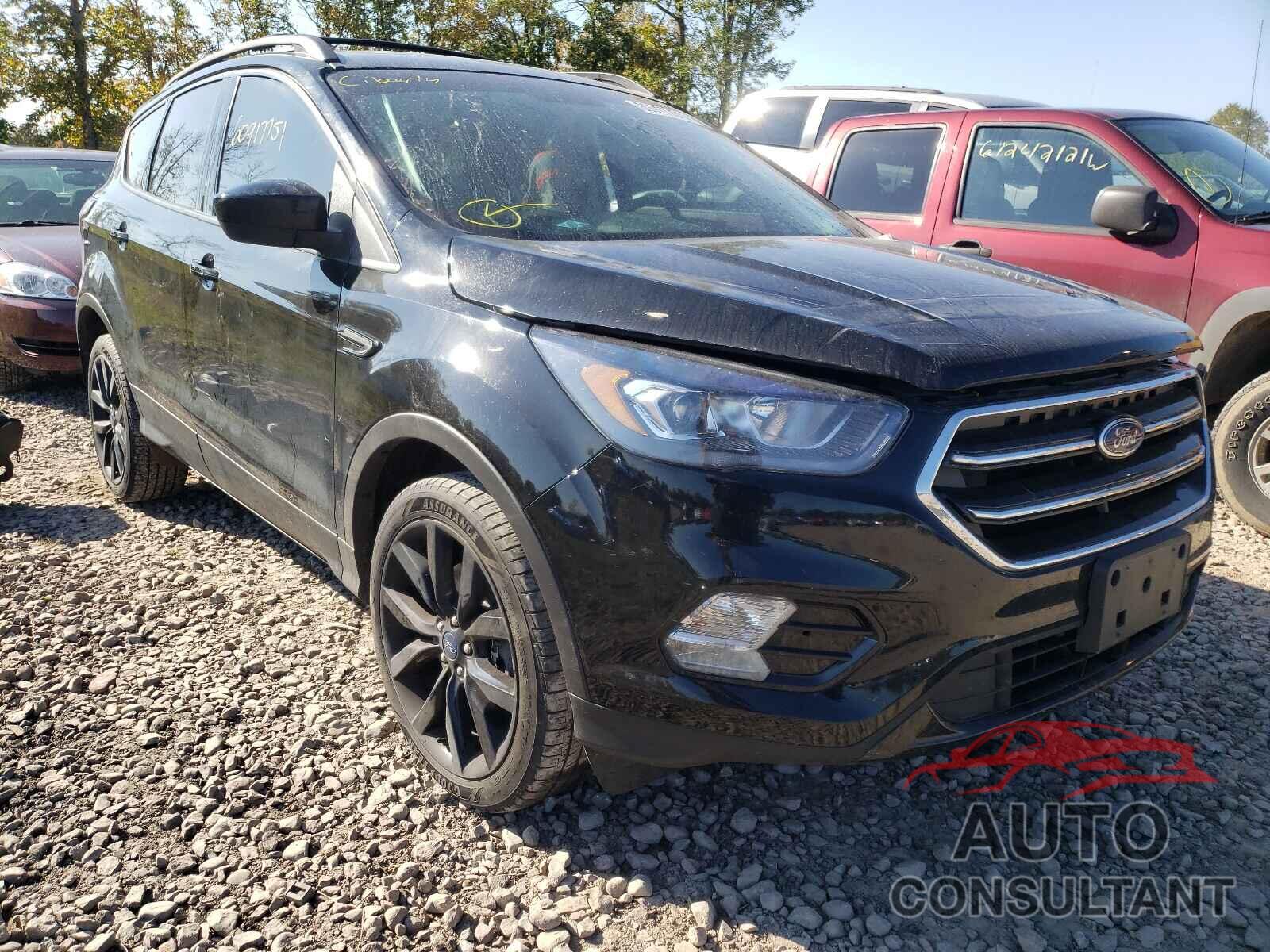 FORD ESCAPE 2017 - 1FMCU9GD6HUB85119