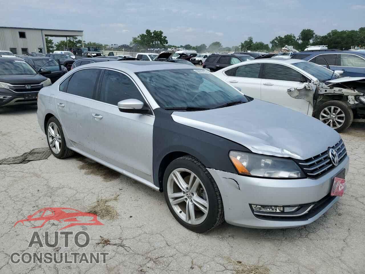 VOLKSWAGEN PASSAT 2014 - 1VWCN7A3XEC004964