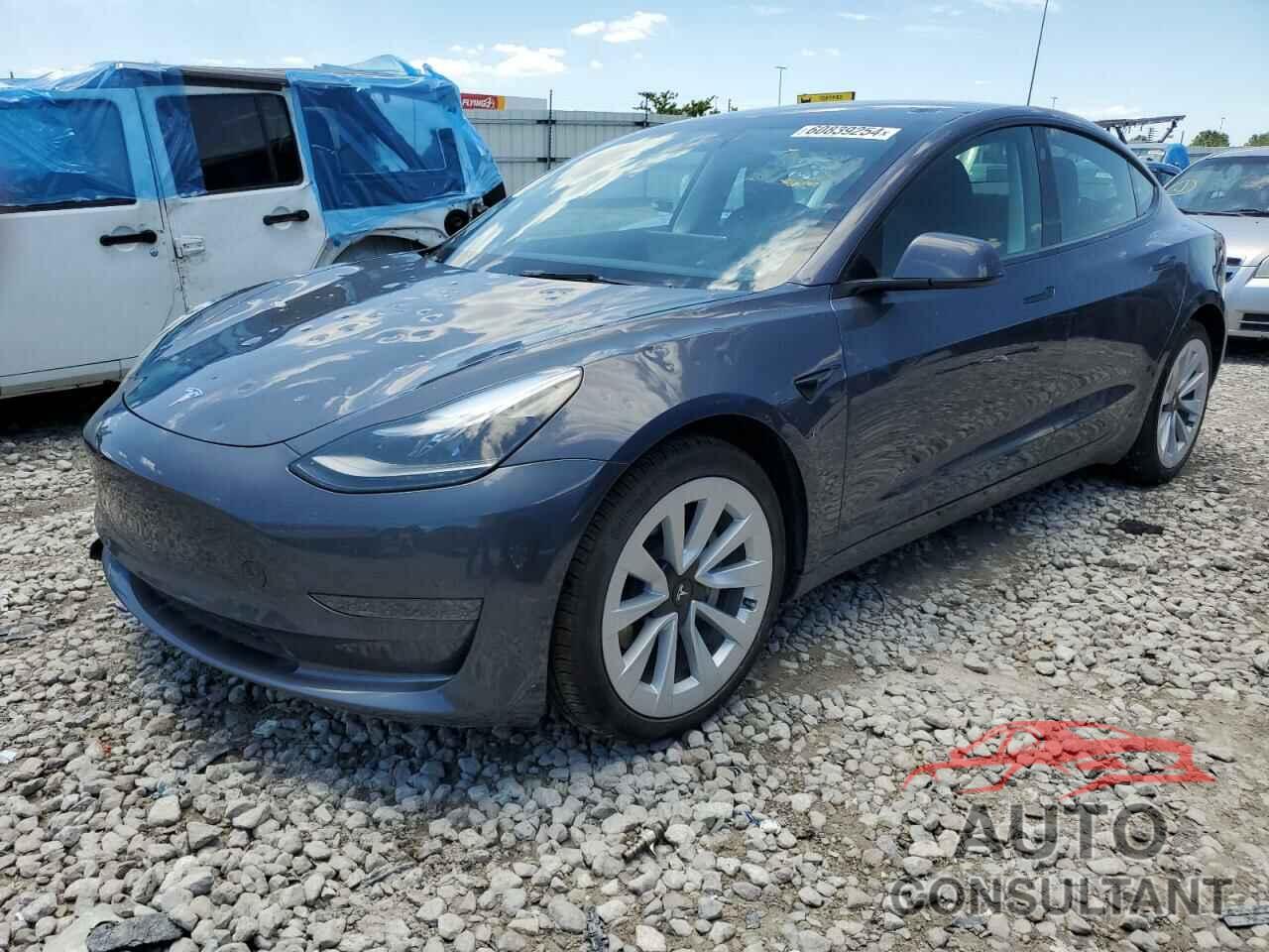 TESLA MODEL 3 2023 - 5YJ3E1EA1PF658282