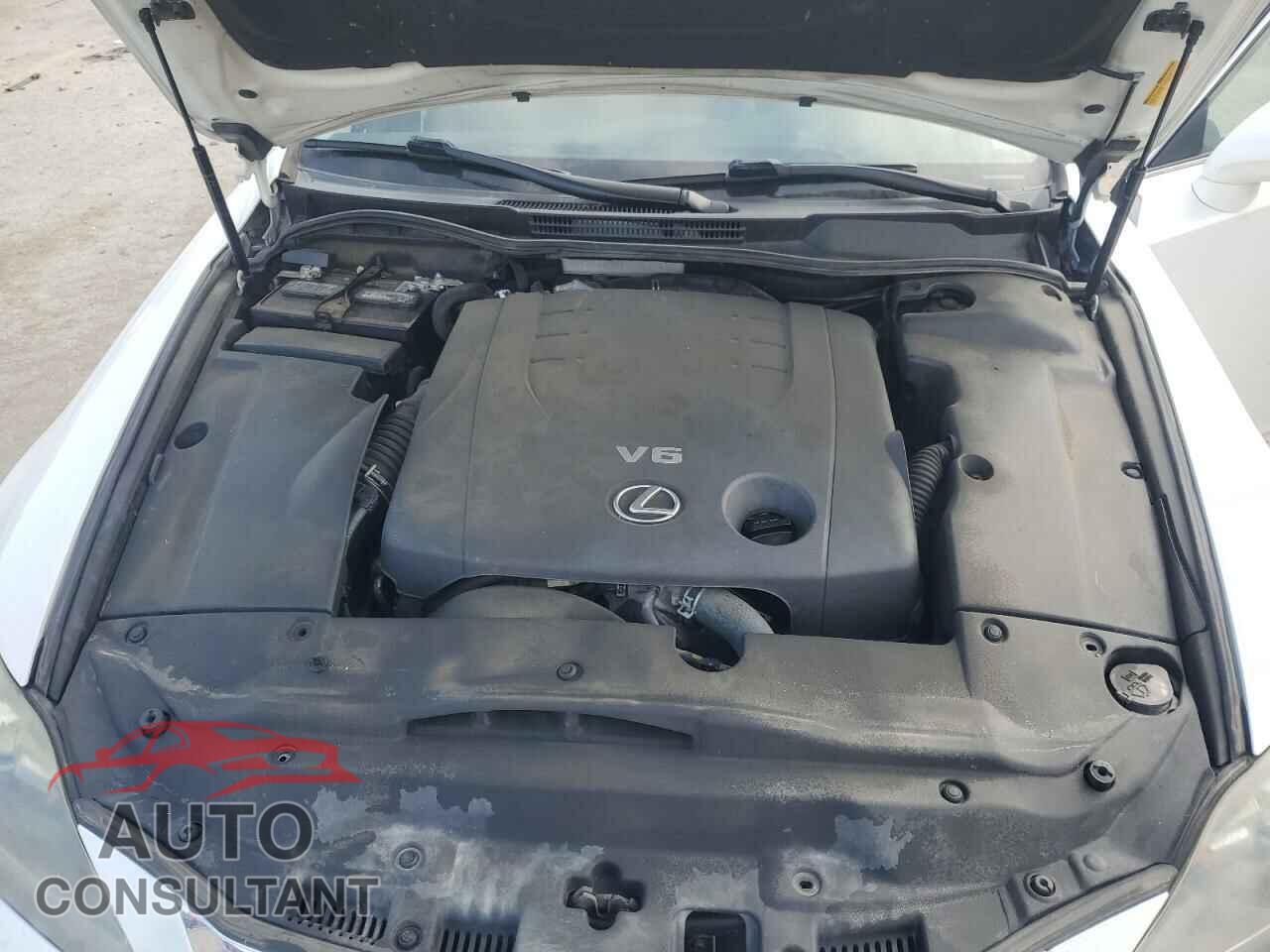 LEXUS IS 2012 - JTHCF5C26C5054737