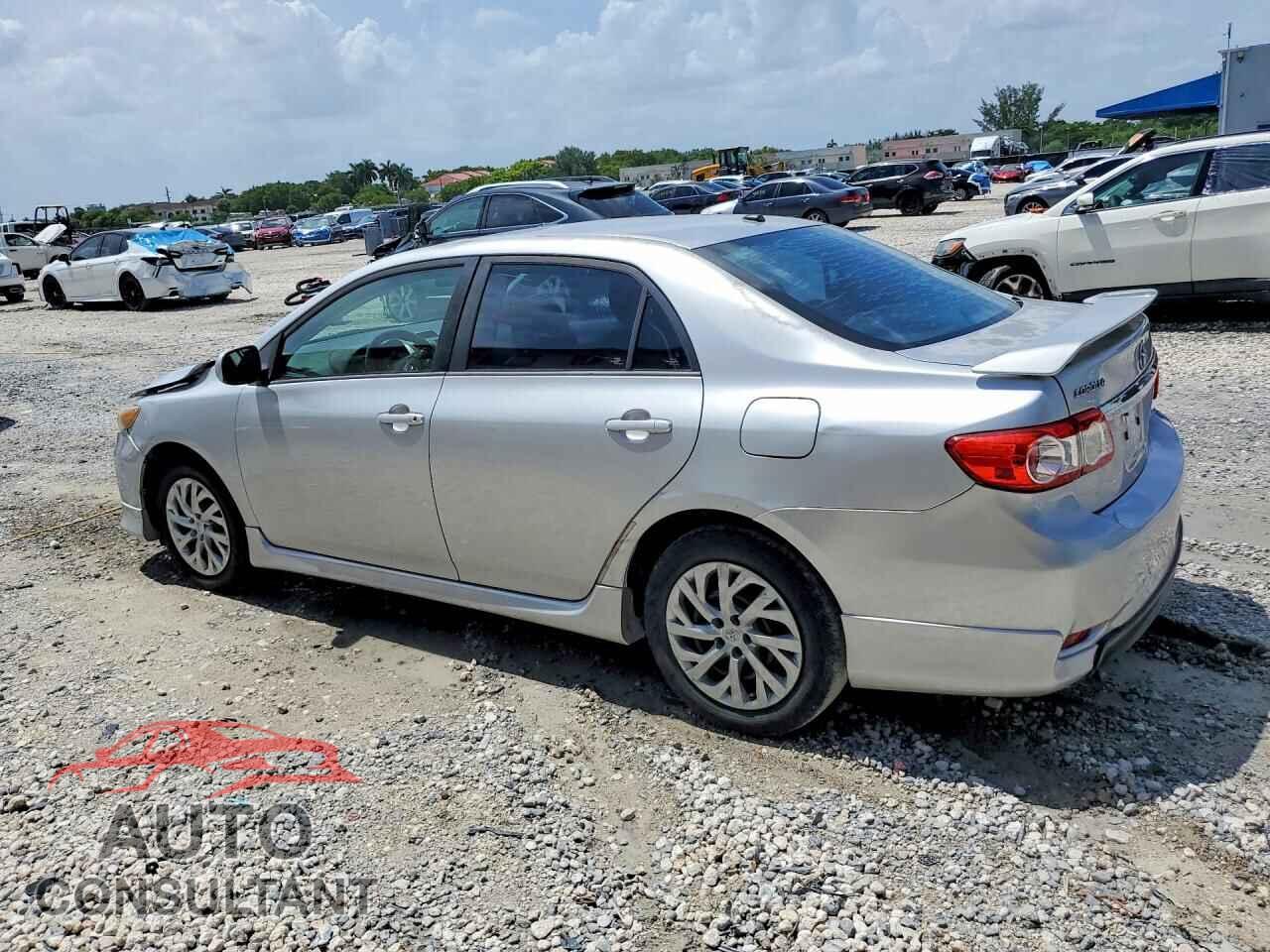 TOYOTA COROLLA 2013 - 5YFBU4EEXDP094005