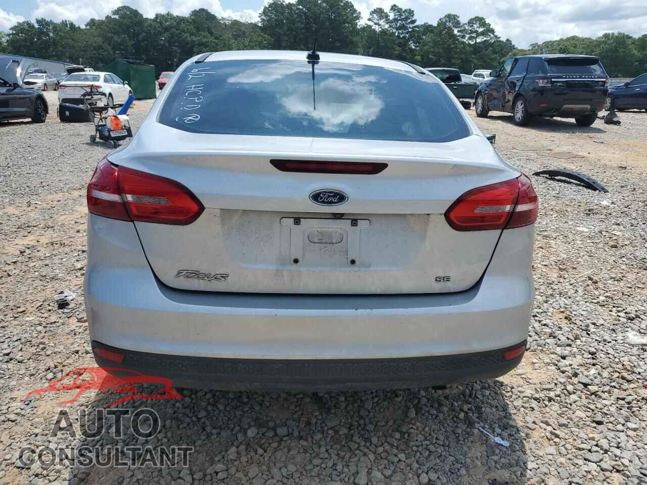 FORD FOCUS 2017 - 1FADP3F20HL208502